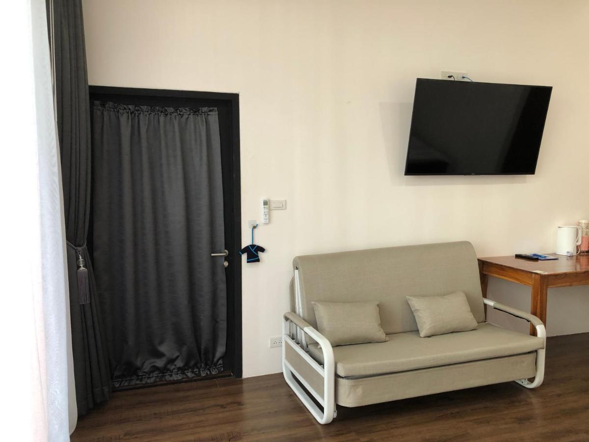บุญเมืองน่าน Hotel Екстериор снимка